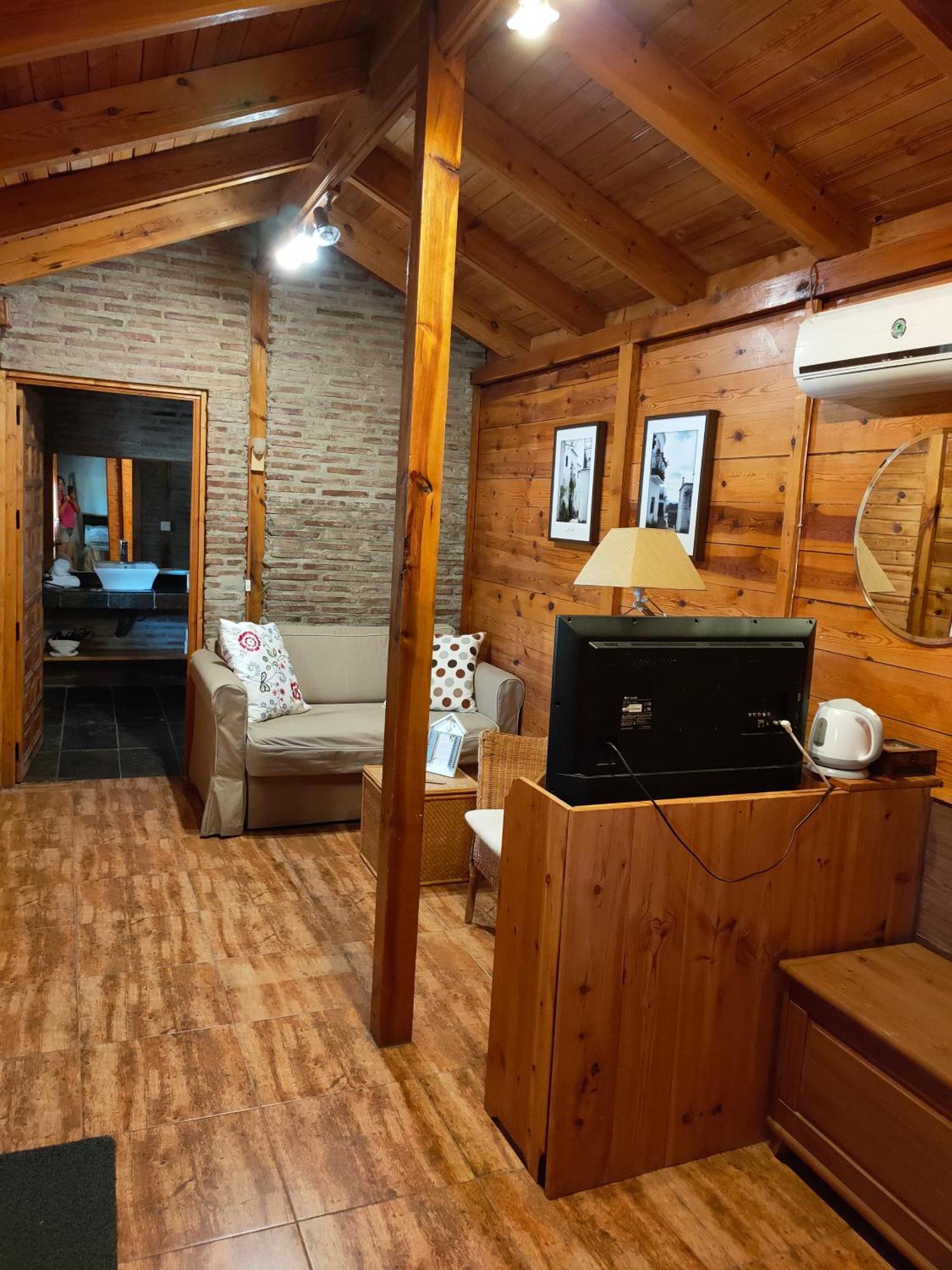 El Paraje Del Chef Laroles Eksteriør billede